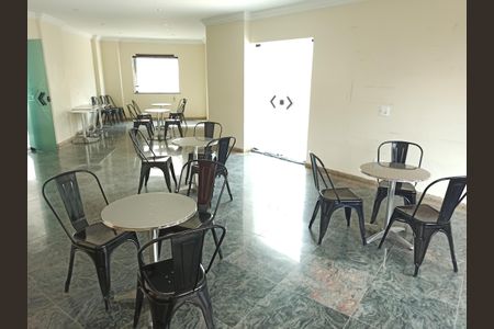 Apartamento para alugar com 179m², 5 quartos e 3 vagasÁrea comum - Salão de festas