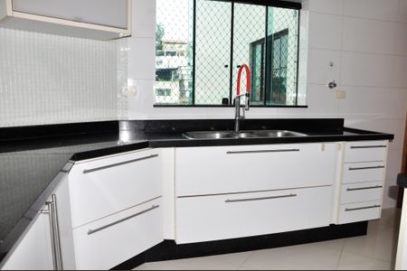 Apartamento para alugar com 179m², 5 quartos e 3 vagasCozinha