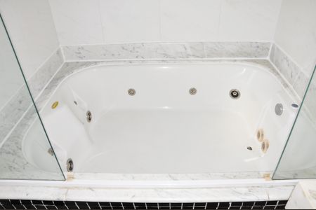 Apartamento para alugar com 179m², 5 quartos e 3 vagasBanheiro Suíte 1