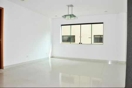 Apartamento para alugar com 179m², 5 quartos e 3 vagasSala