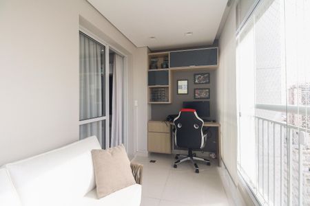 Apartamento à venda com 67m², 2 quartos e 1 vagaVaranda 