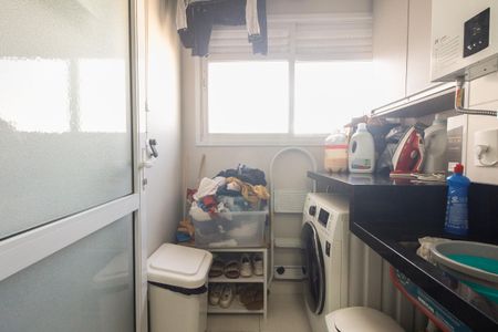 Apartamento à venda com 67m², 2 quartos e 1 vagaÁrea de Serviço 