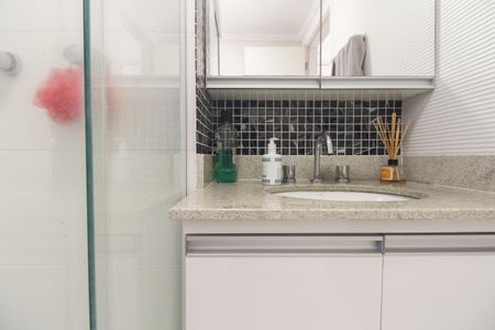 Apartamento à venda com 67m², 2 quartos e 1 vagaBanheiro Suíte 