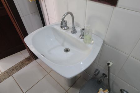 Casa à venda com 900m², 5 quartos e 3 vagasBanheiro de Serviço