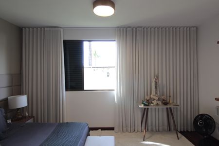 Casa à venda com 900m², 5 quartos e 3 vagasSuite