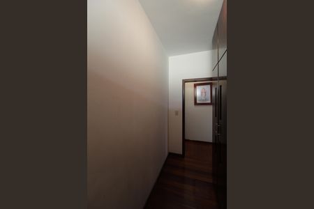 Casa à venda com 900m², 5 quartos e 3 vagasCloset da Suite