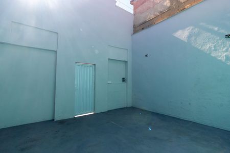 Casa para alugar com 52m², 1 quarto e sem vagaQuintal