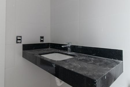 Apartamento à venda com 156m², 3 quartos e 2 vagasBanheiro da Suíte