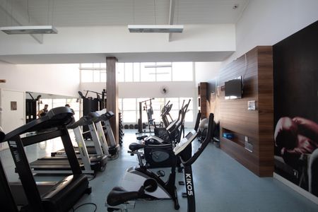 Apartamento à venda com 48m², 2 quartos e 1 vaga Apartamento à venda com 48m², 2 quartos e 1 vagaÁrea comum - Academia