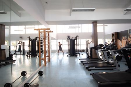 Apartamento à venda com 48m², 2 quartos e 1 vaga Apartamento à venda com 48m², 2 quartos e 1 vagaÁrea comum - Academia