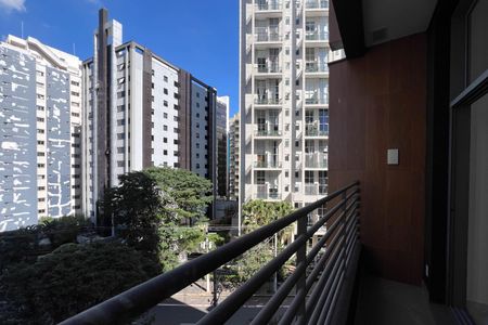 Studio à venda com 26m², 1 quarto e sem vaga Studio à venda com 26m², 1 quarto e sem vagaVaranda