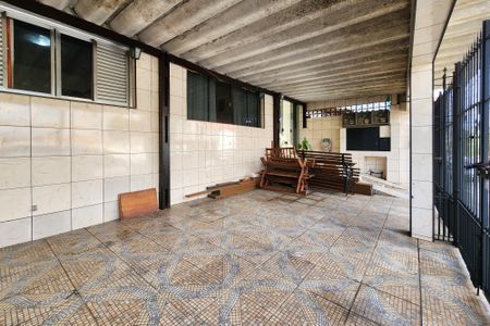 Casa à venda com 296m², 3 quartos e 3 vagasGaragem