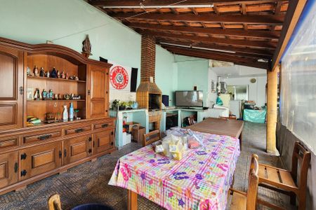 Casa à venda com 296m², 3 quartos e 3 vagasÁrea Gourmet