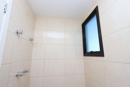 Apartamento à venda com 53m², 2 quartos e 1 vagaBanheiro Social