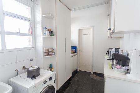 Apartamento à venda com 283m², 4 quartos e 2 vagasÁrea de Serviço