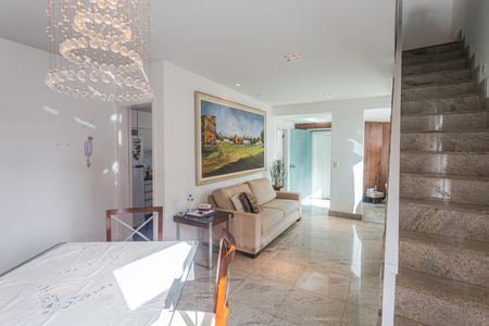 Apartamento à venda com 283m², 4 quartos e 2 vagasSala 1