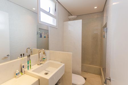 Apartamento à venda com 283m², 4 quartos e 2 vagasBanheiro Social