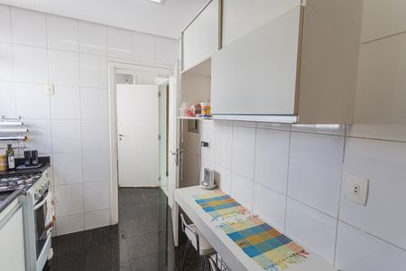Apartamento à venda com 283m², 4 quartos e 2 vagasCozinha