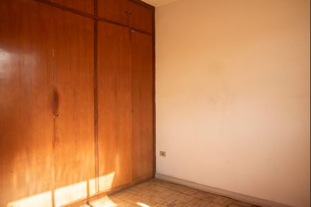 Casa à venda com 200m², 3 quartos e 2 vagasQuarto 2