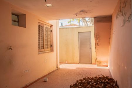 Casa à venda com 200m², 3 quartos e 2 vagasÁrea de Serviço