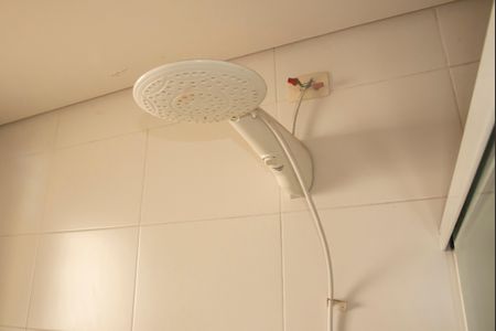 Casa à venda com 200m², 3 quartos e 2 vagasBanheiro