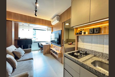 Sala/Cozinha de apartamento para alugar com 1 quarto, 26m² em Vila Olímpia, São Paulo