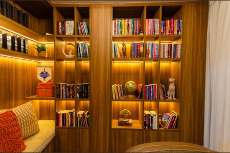 Apartamento à venda com 46m², 2 quartos e sem vaga Apartamento à venda com 46m², 2 quartos e sem vagaEscritório