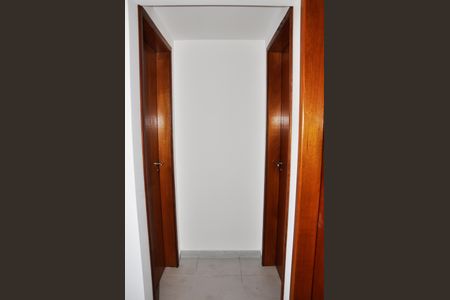 Apartamento à venda com 46m², 2 quartos e sem vagaDetalhe - Corredor Quartos