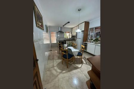 Casa à venda com 3 quartos, 200m² em Ipiranga, São Paulo