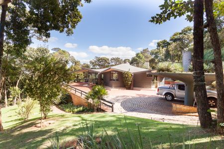 Casa de condomínio à venda com 298m², 3 quartos e 8 vagasJardim