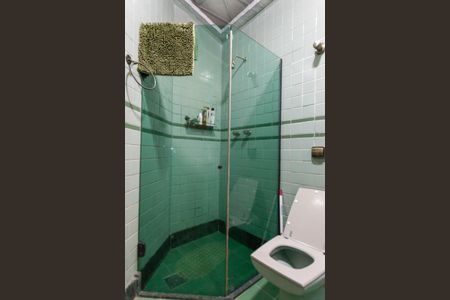 Casa de condomínio à venda com 298m², 3 quartos e 8 vagasBanheiro Suíte 3 