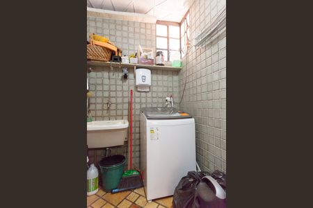 Casa de condomínio à venda com 298m², 3 quartos e 8 vagasÁrea de Serviço