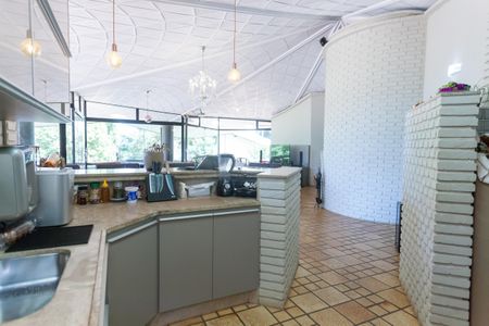 Casa de condomínio à venda com 298m², 3 quartos e 8 vagasCozinha