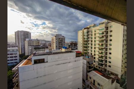 Apartamento à venda com 265m², 3 quartos e 3 vagasVista da Suíte 1