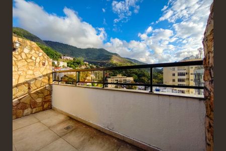 Apartamento à venda com 265m², 3 quartos e 3 vagasVaranda da Suíte 2