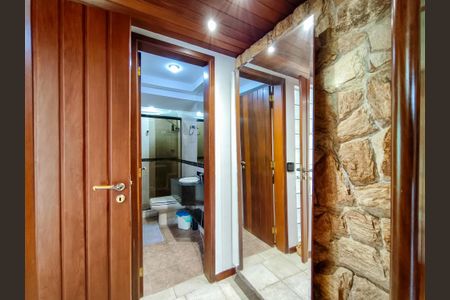 Apartamento à venda com 265m², 3 quartos e 3 vagasSuíte 2