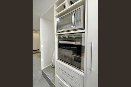 Apartamento à venda com 265m², 3 quartos e 3 vagasCozinha