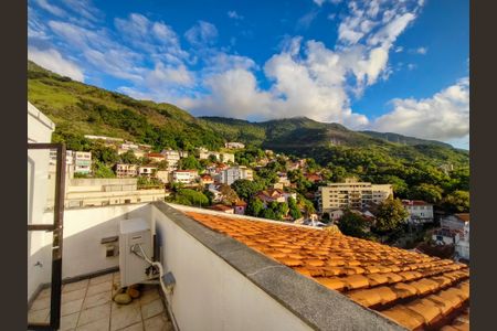 Apartamento à venda com 265m², 3 quartos e 3 vagasVaranda