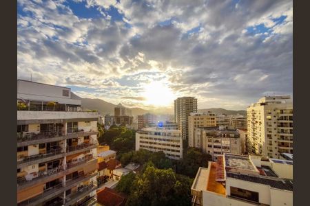 Apartamento à venda com 265m², 3 quartos e 3 vagasVista do Terraço