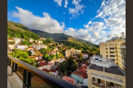 Apartamento à venda com 265m², 3 quartos e 3 vagasVaranda da Suíte 2