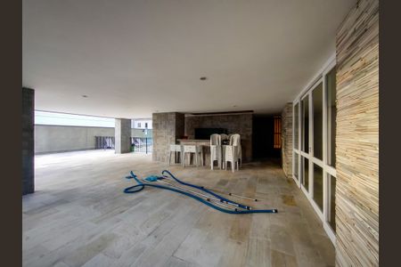 Apartamento à venda com 265m², 3 quartos e 3 vagasÁrea comum - Playground