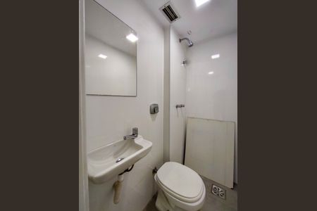 Apartamento à venda com 265m², 3 quartos e 3 vagasBanheiro de serviço