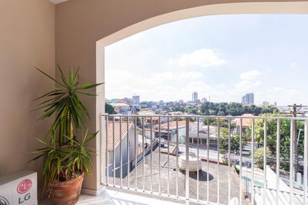 Casa à venda com 351m², 4 quartos e 2 vagas Casa à venda com 351m², 4 quartos e 2 vagasSacada Quarto 2