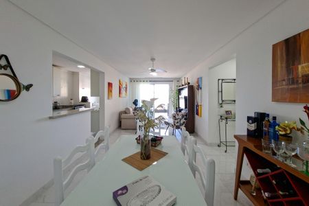 Apartamento para alugar com 132m², 3 quartos e 2 vagasSala