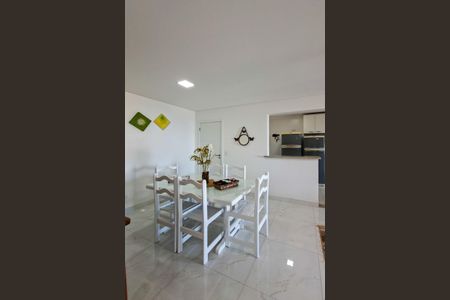 Apartamento para alugar com 132m², 3 quartos e 2 vagasSala