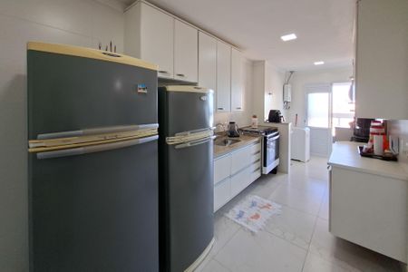 Apartamento para alugar com 132m², 3 quartos e 2 vagasCozinha