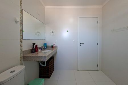 Apartamento para alugar com 132m², 3 quartos e 2 vagasBanheiro da Suíte 1