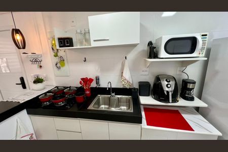 Apartamento para alugar com 55m², 2 quartos e 1 vagaCozinha 