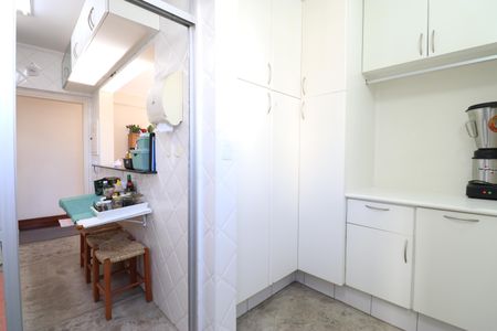 Apartamento para alugar com 60m², 1 quarto e 1 vagaÁrea de Serviço