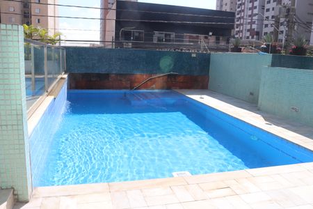 Apartamento à venda com 255m², 4 quartos e 3 vagasÁrea comum - Piscina